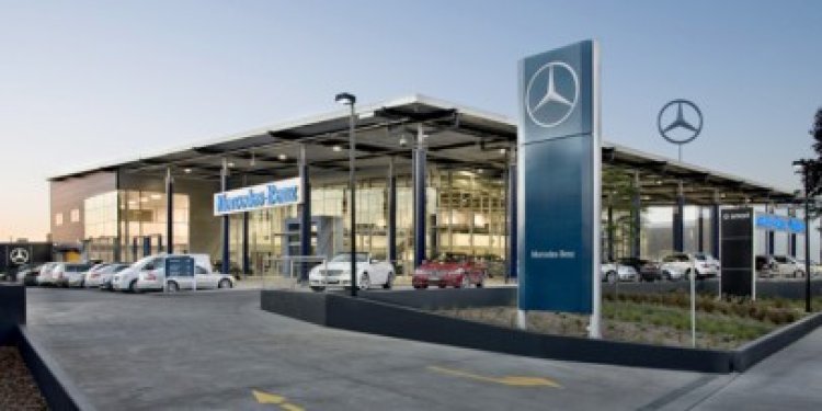 Mercedes-Benz preia activităţile EvoBus